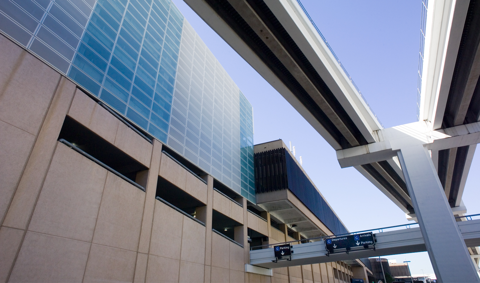 Project - Bush Intercontinental Airport Parking Garage - Photography (2)